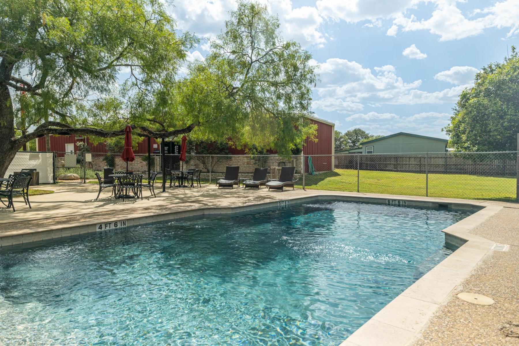 Htr Tx Hill Country Campground Kerrville Zewnętrze zdjęcie
